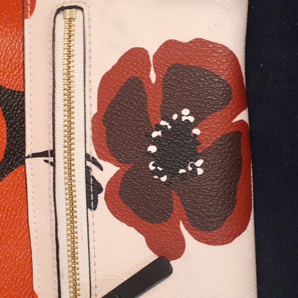 KATE SPADE PURSE W/ WALLET - Picture 3 of 11
